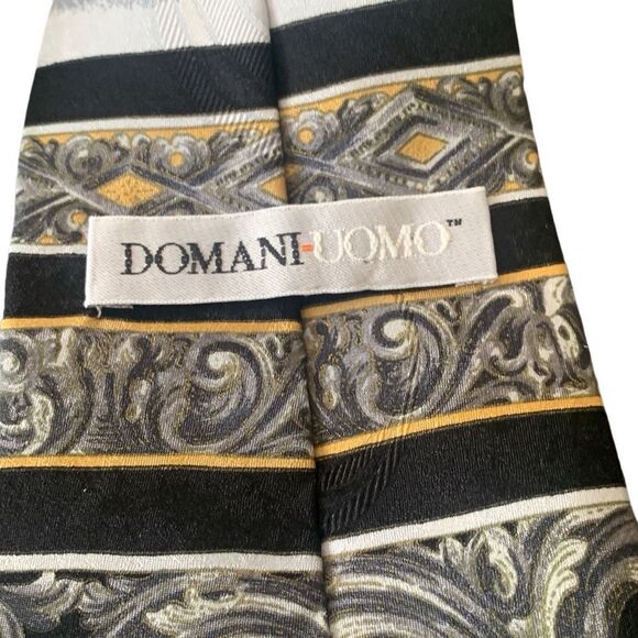 Pre Owned Men’s Domami Uomo Tie Neck Tie Necktie 100% Silk Paisley Italy - Picture 4 of 6